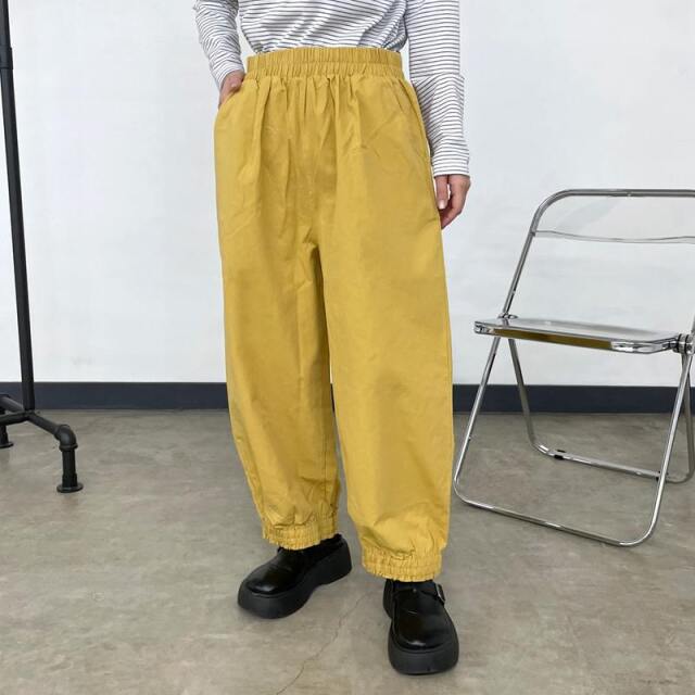 裾スモッキングパンツ