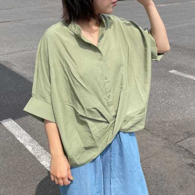 ネジリブラウス