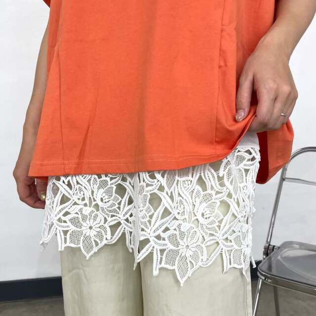 裾レースタンクトップ