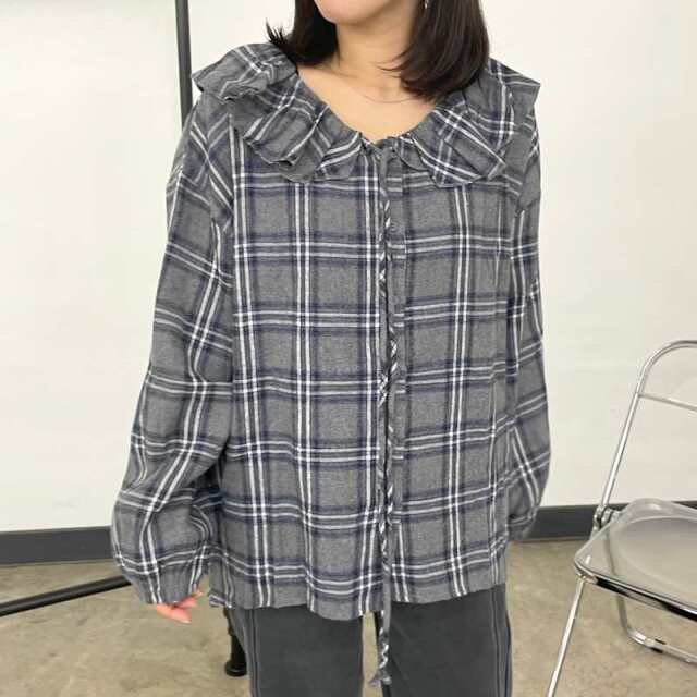 フリルチェックブラウス