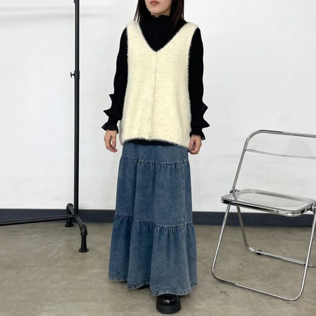 フェザーヤーンベスト