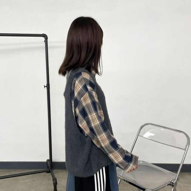 フェザーヤーンベスト