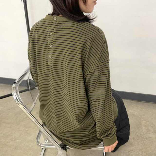 ボーダーバックヘンリープルオーバー