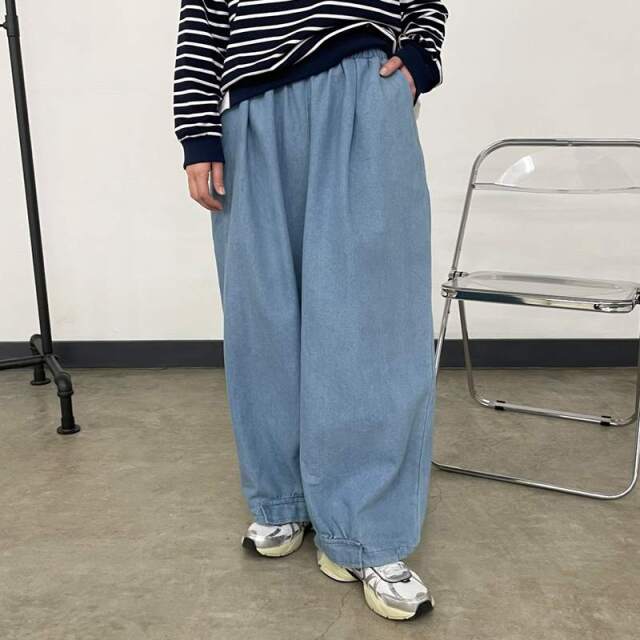 デニム裾ドロストイージーパンツ