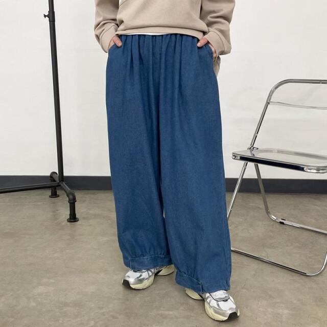 デニム裾ドロストイージーパンツ