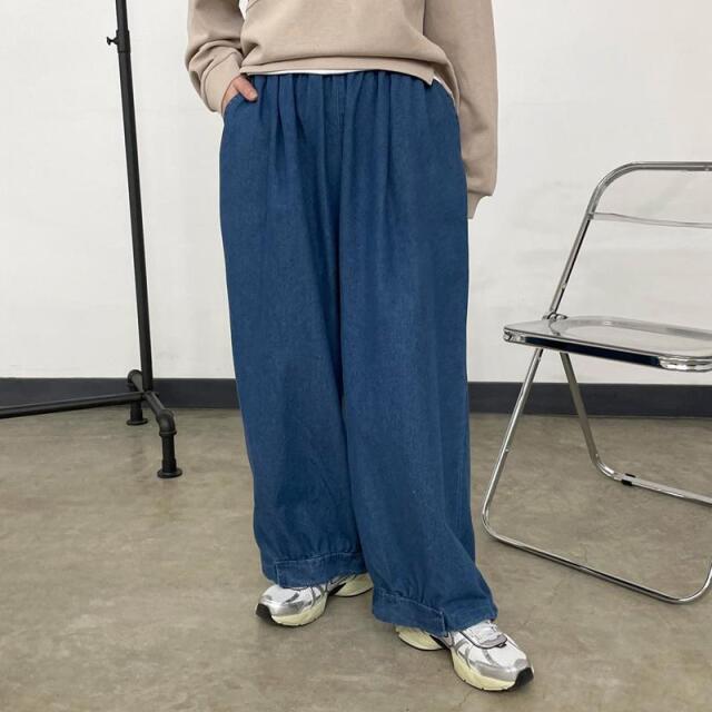デニム裾ドロストイージーパンツ