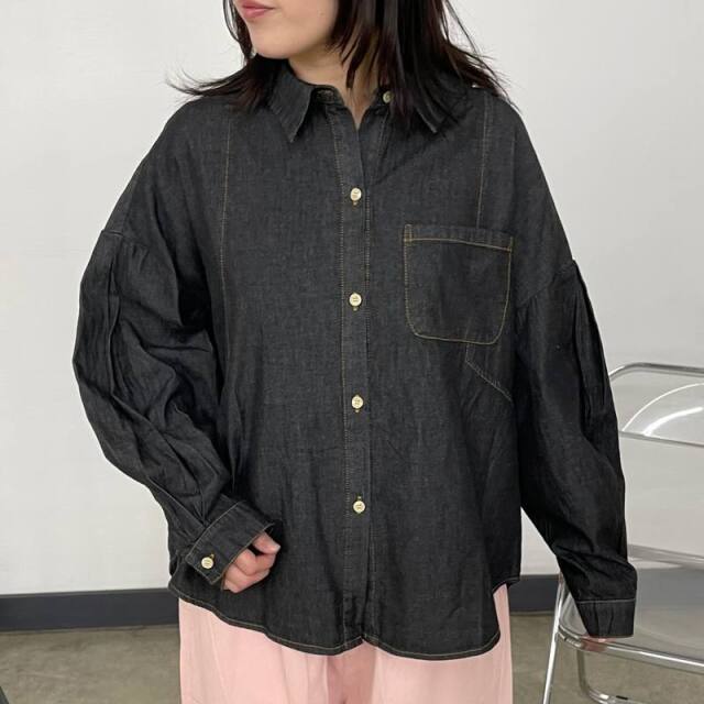 デニムシャツ