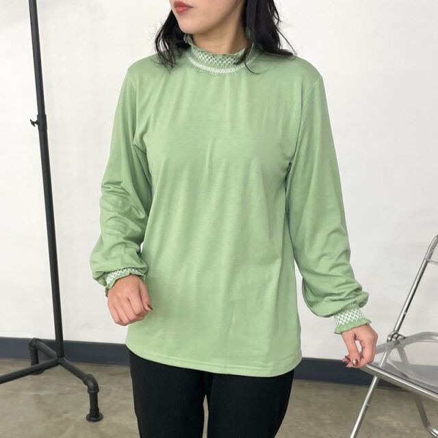 襟袖スモッキングロンT