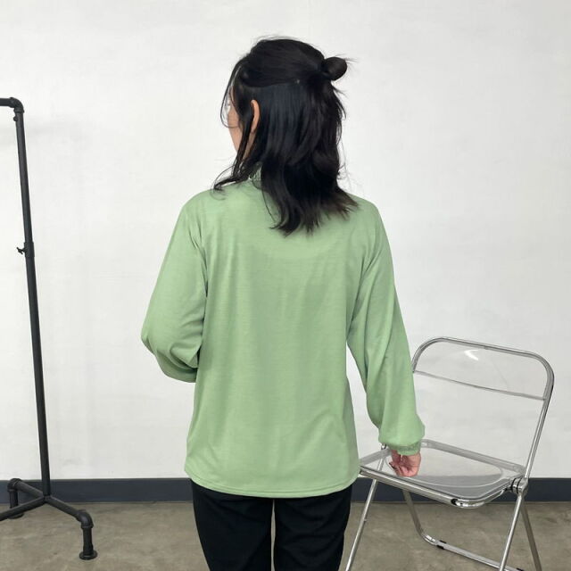 襟袖スモッキングロンT