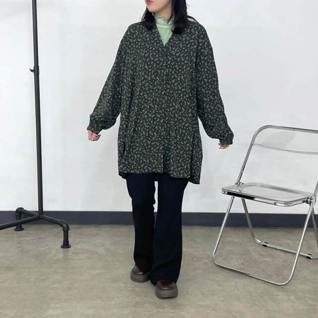 襟袖スモッキングロンT