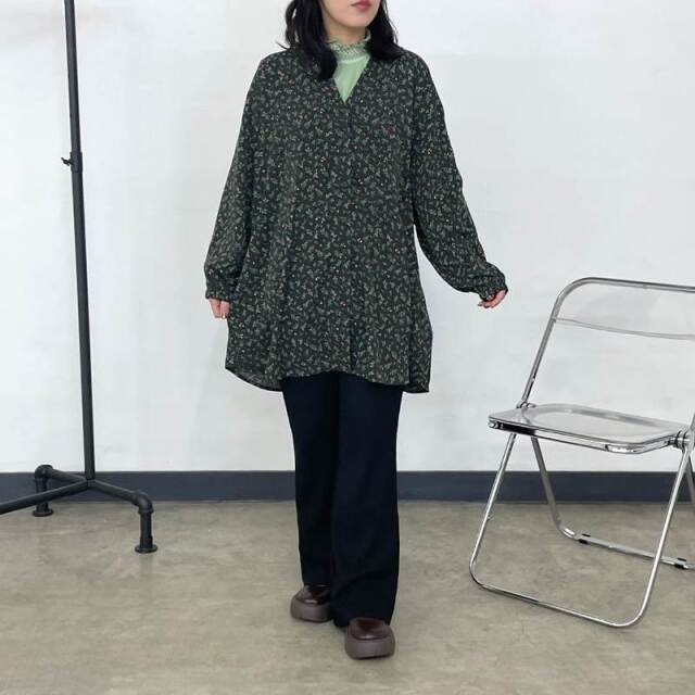 襟袖スモッキングロンT