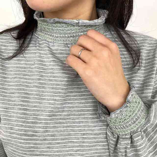 襟袖スモッキングロンT