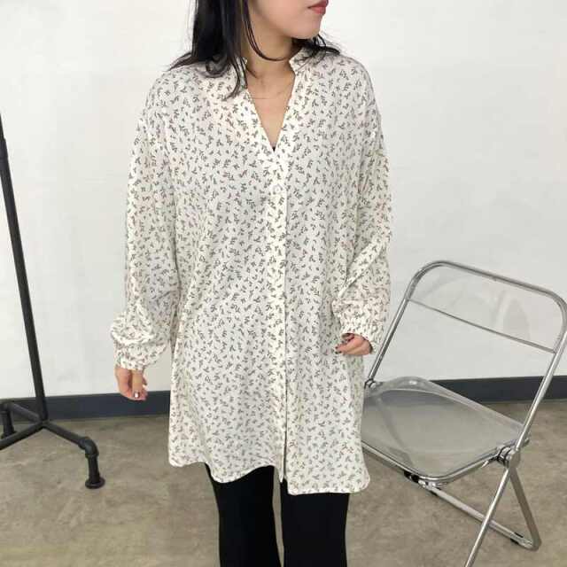 柄チュニックブラウス