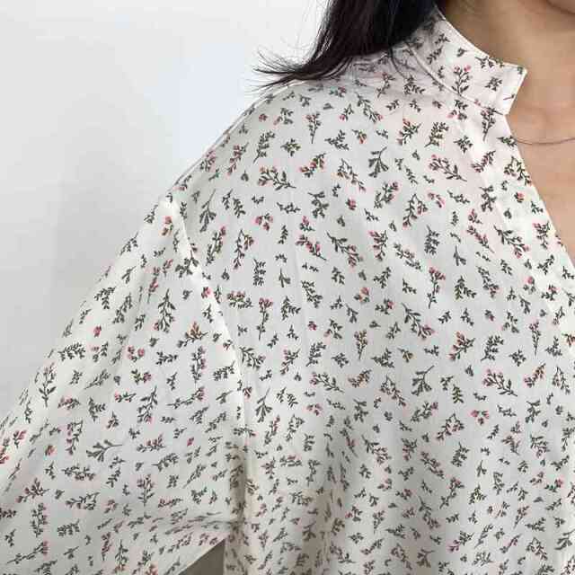 柄チュニックブラウス