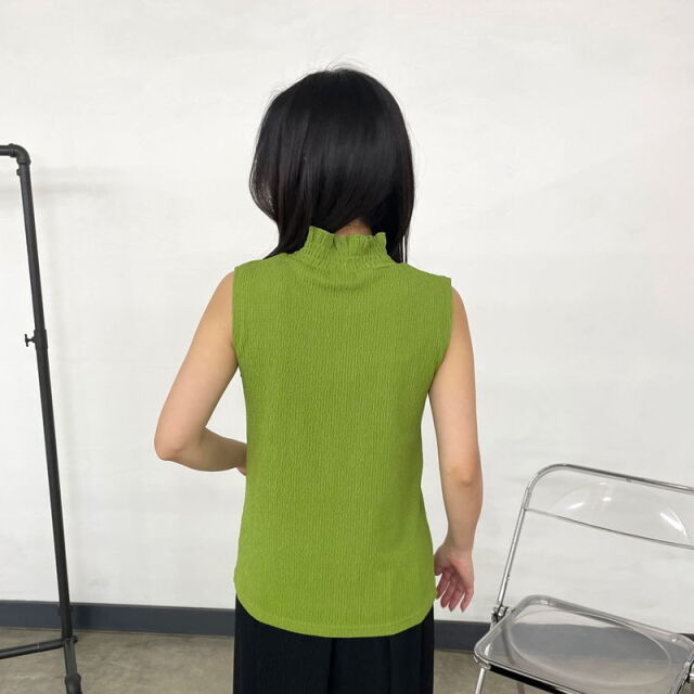 楊柳スモッキングタンクトップ