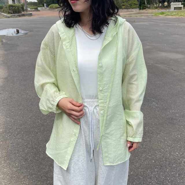 シアーストライプフードシャツ