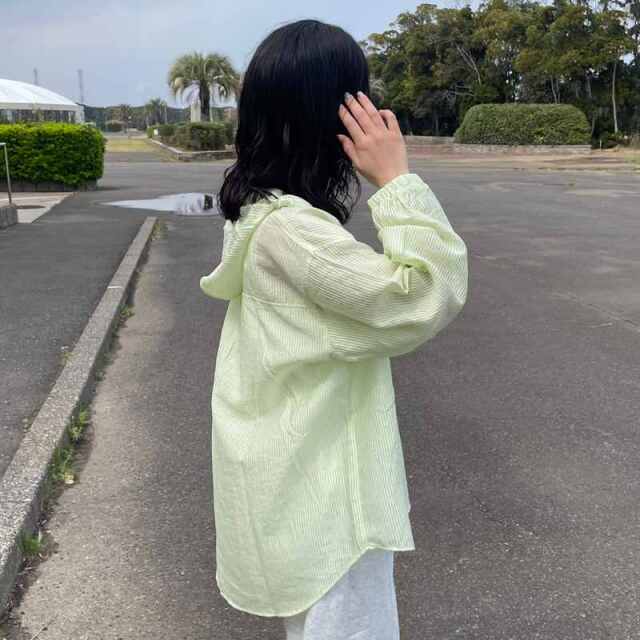 シアーストライプフードシャツ