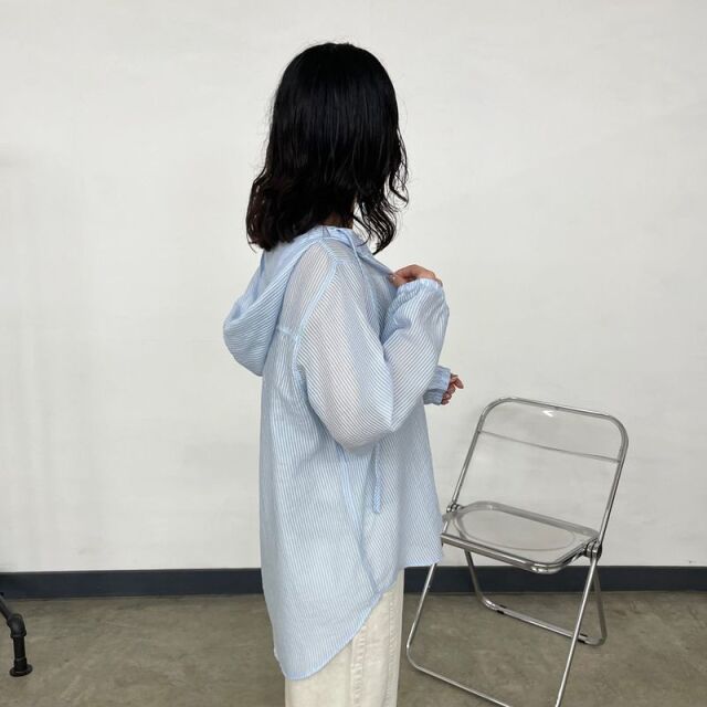 シアーストライプフードシャツ