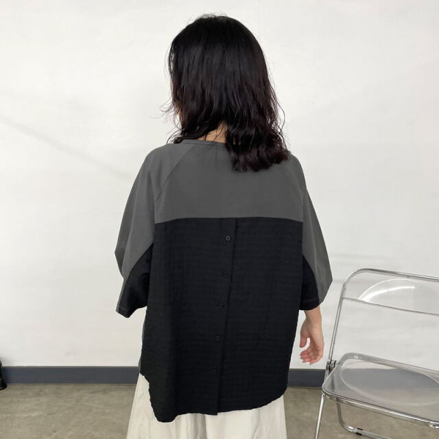 バックボタン切替プルオーバー