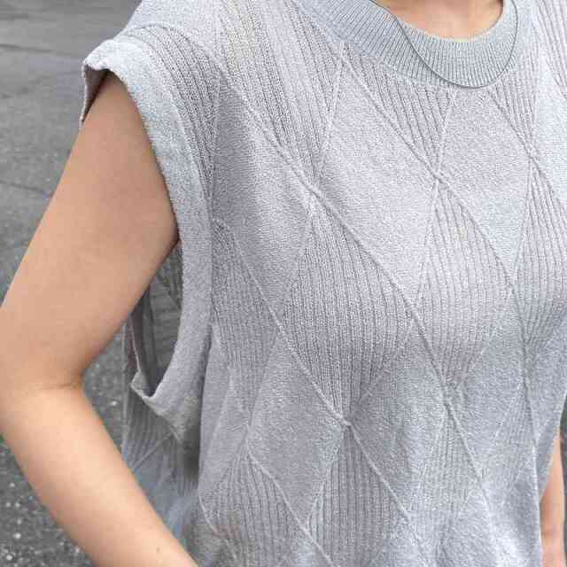 柄編みベスト