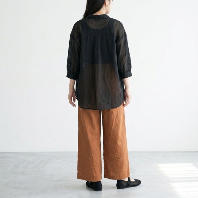 裾スカラップ刺繍綿麻ワイドパンツ