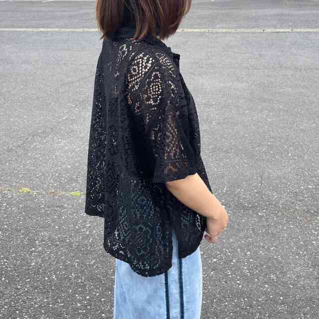 襟付きレースシャツ