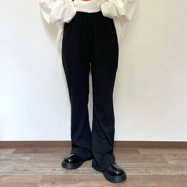 カットリブフレアパンツ