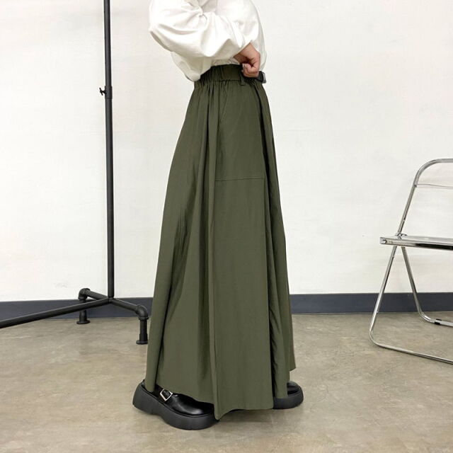 ベルトフレアスカート