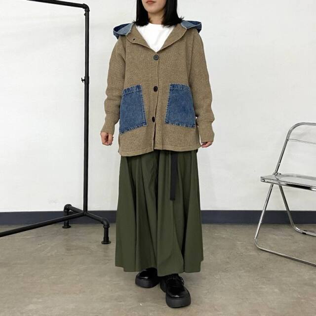 ベルトフレアスカート