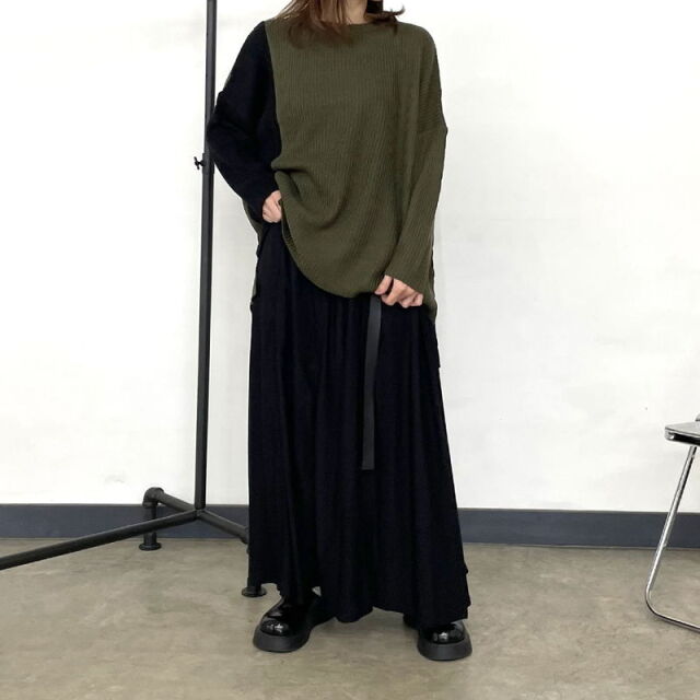 ベルトフレアスカート