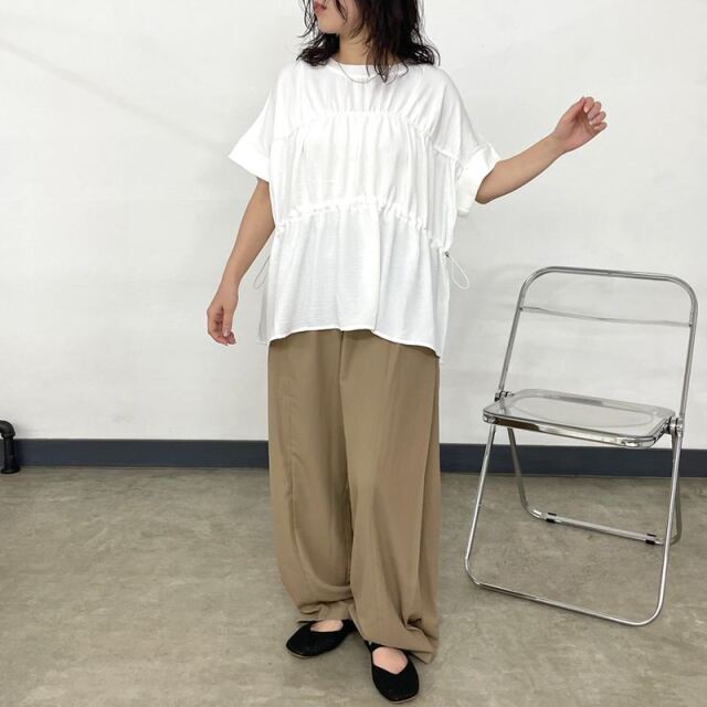 サイドタックイージーパンツ