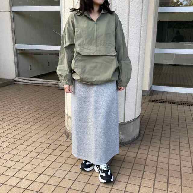 ポンチIラインスカート