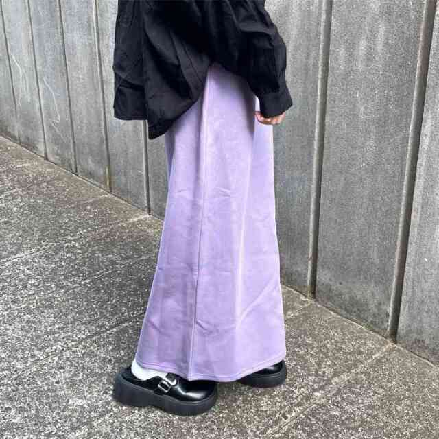 ポンチIラインスカート
