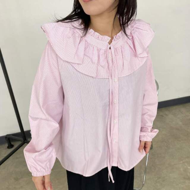 ストライプ襟フリルブラウス