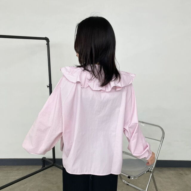 ストライプ襟フリルブラウス