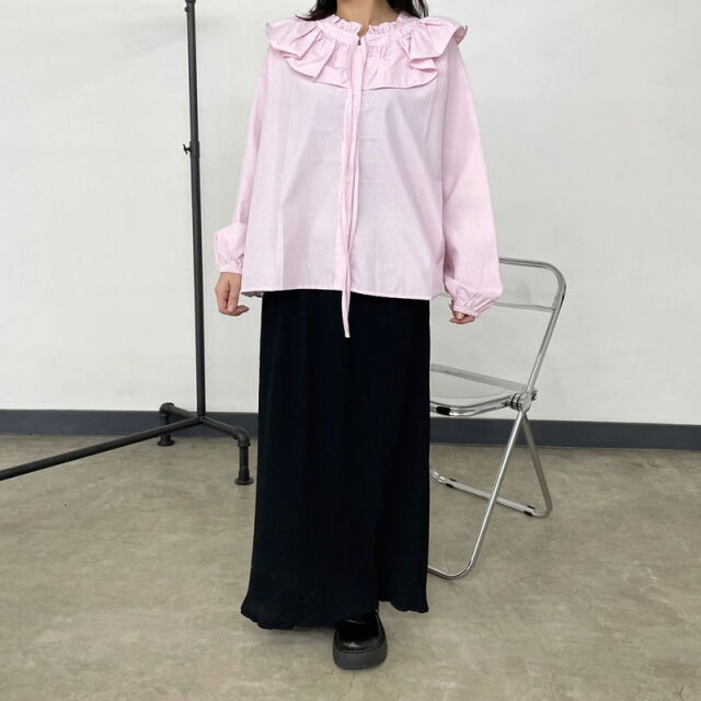 ストライプ襟フリルブラウス