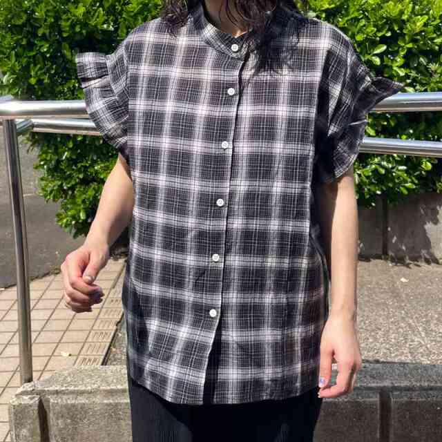 チェックフリルブラウス