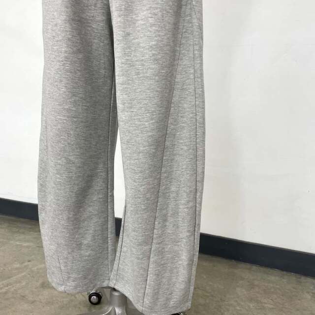 カットカーブパンツ