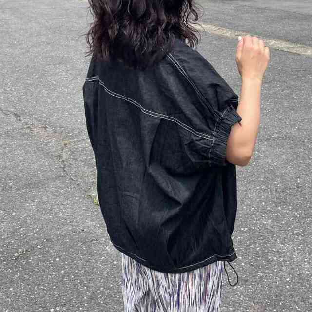 デニムシャツ