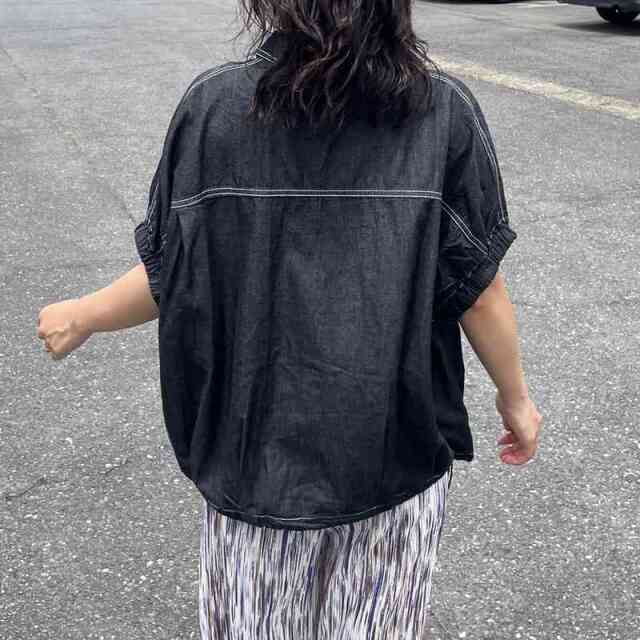 デニムシャツ