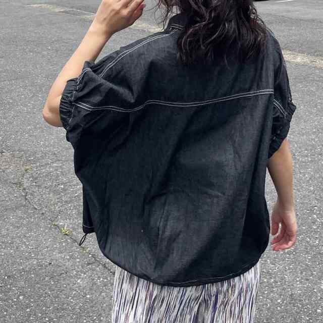 デニムシャツ
