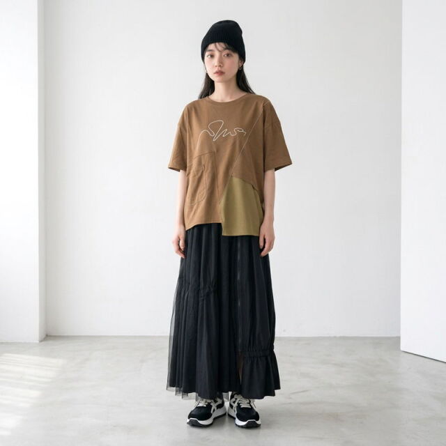チュール切替ナイロン風スカート