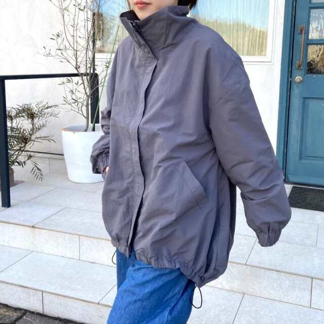 スタンドブルゾン