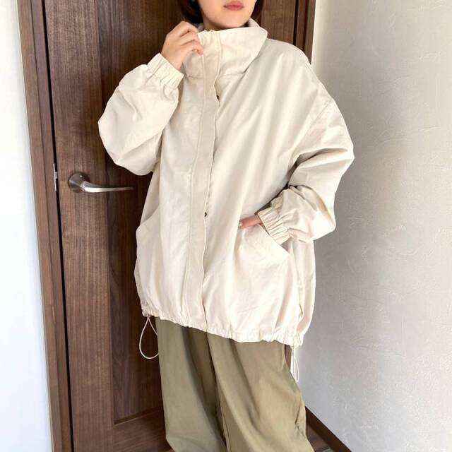 スタンドブルゾン