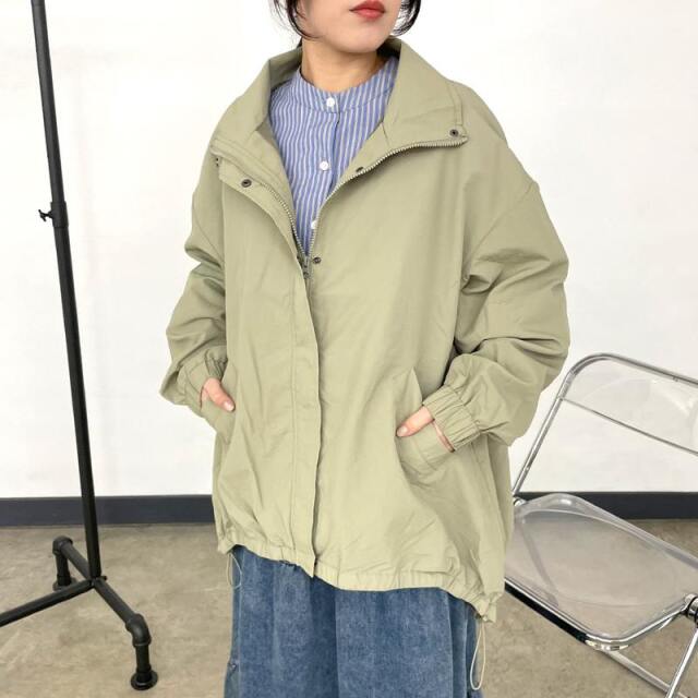 スタンドブルゾン