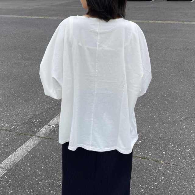 袖スモッキングプルオーバー