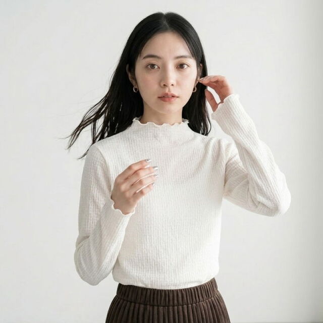 シャーリングボトルネックロンT