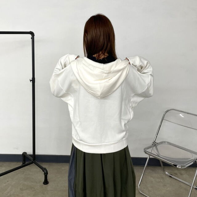 ダンボールドルマンZIPパーカー