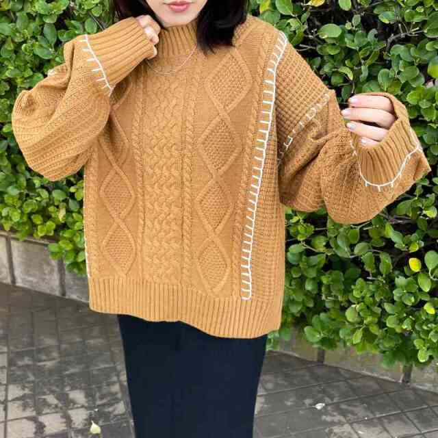 ブランケット刺繍ケーブルプルオーバー