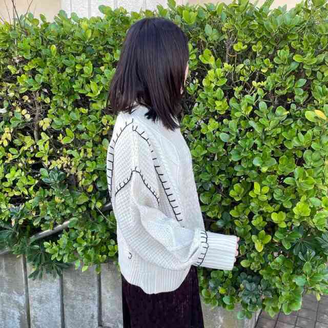 ブランケット刺繍ケーブルプルオーバー